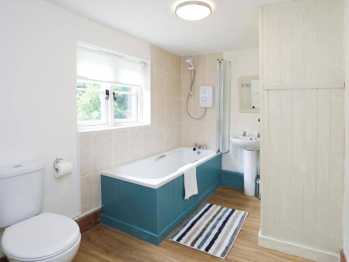 Ffrwd Cottage Bodorgan Buitenkant foto